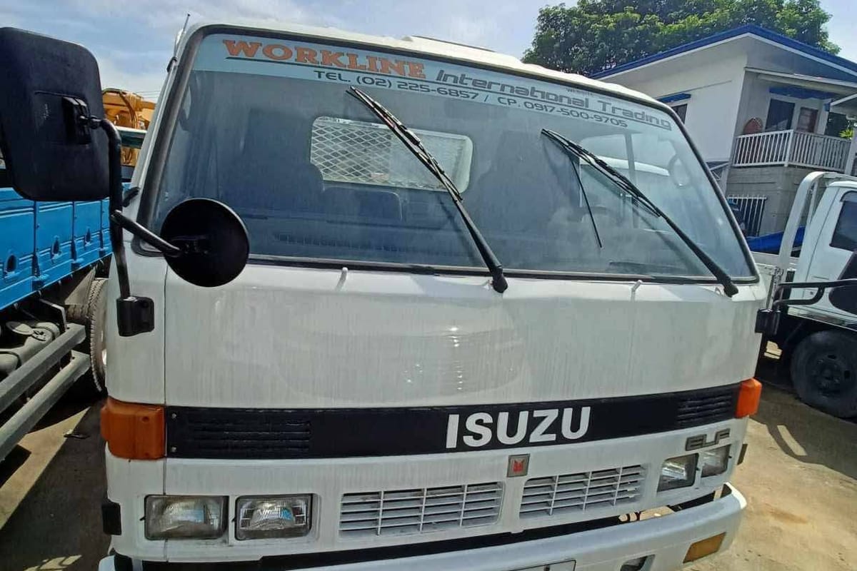 Isuzu Elf Self Loader 2002