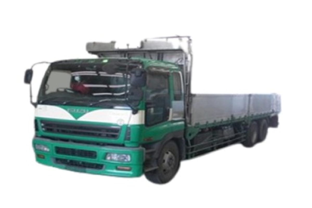 Isuzu Giga Dropside Truck 2016