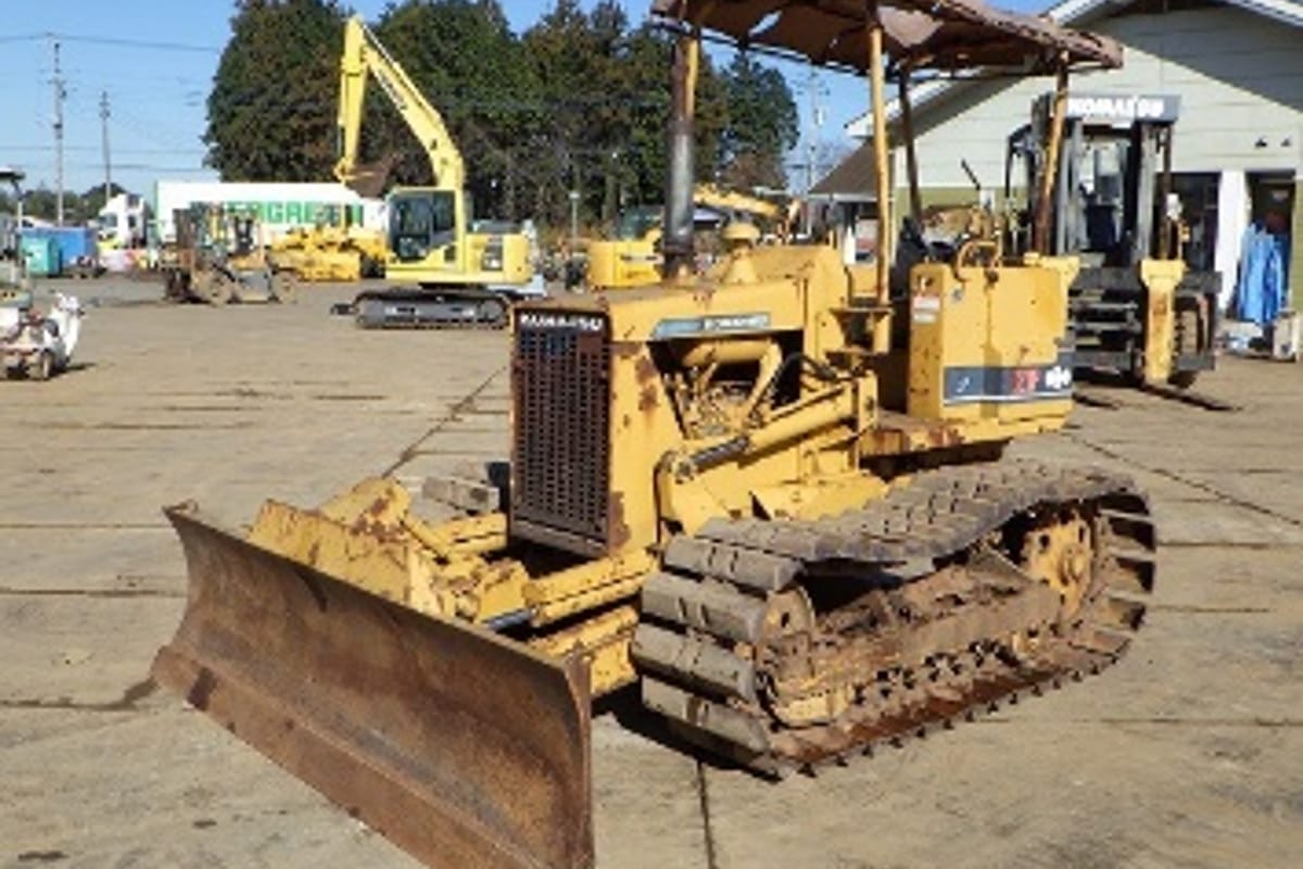 Komatsu Bulldozer D21P-5