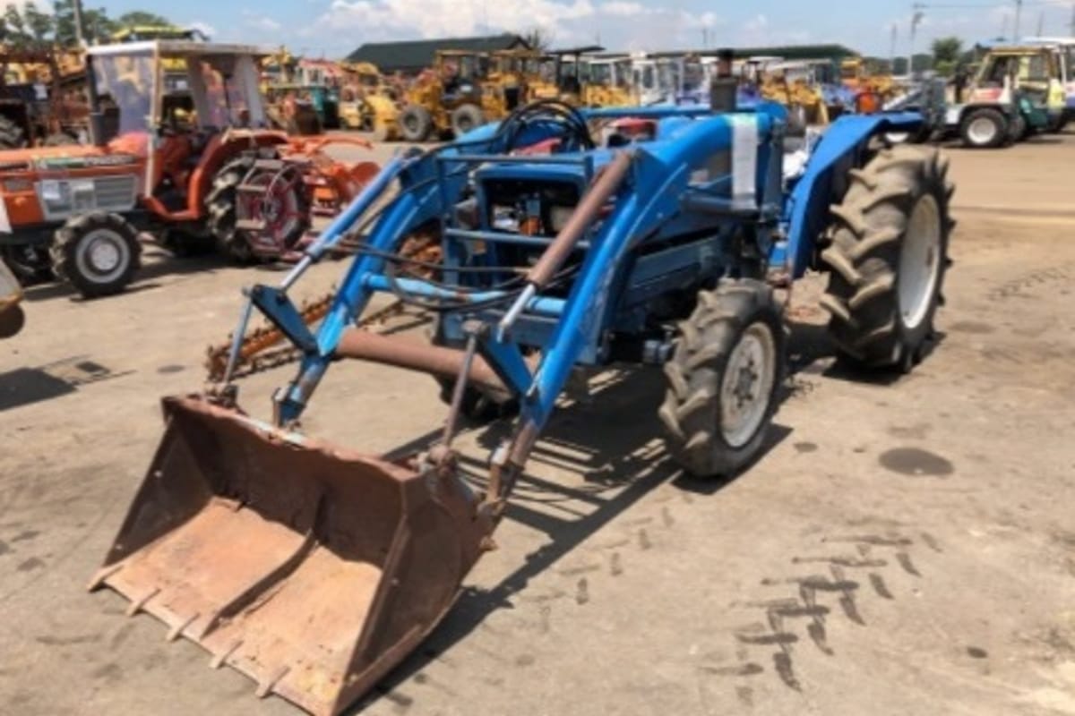Iseki Farm Tractor TL3200
