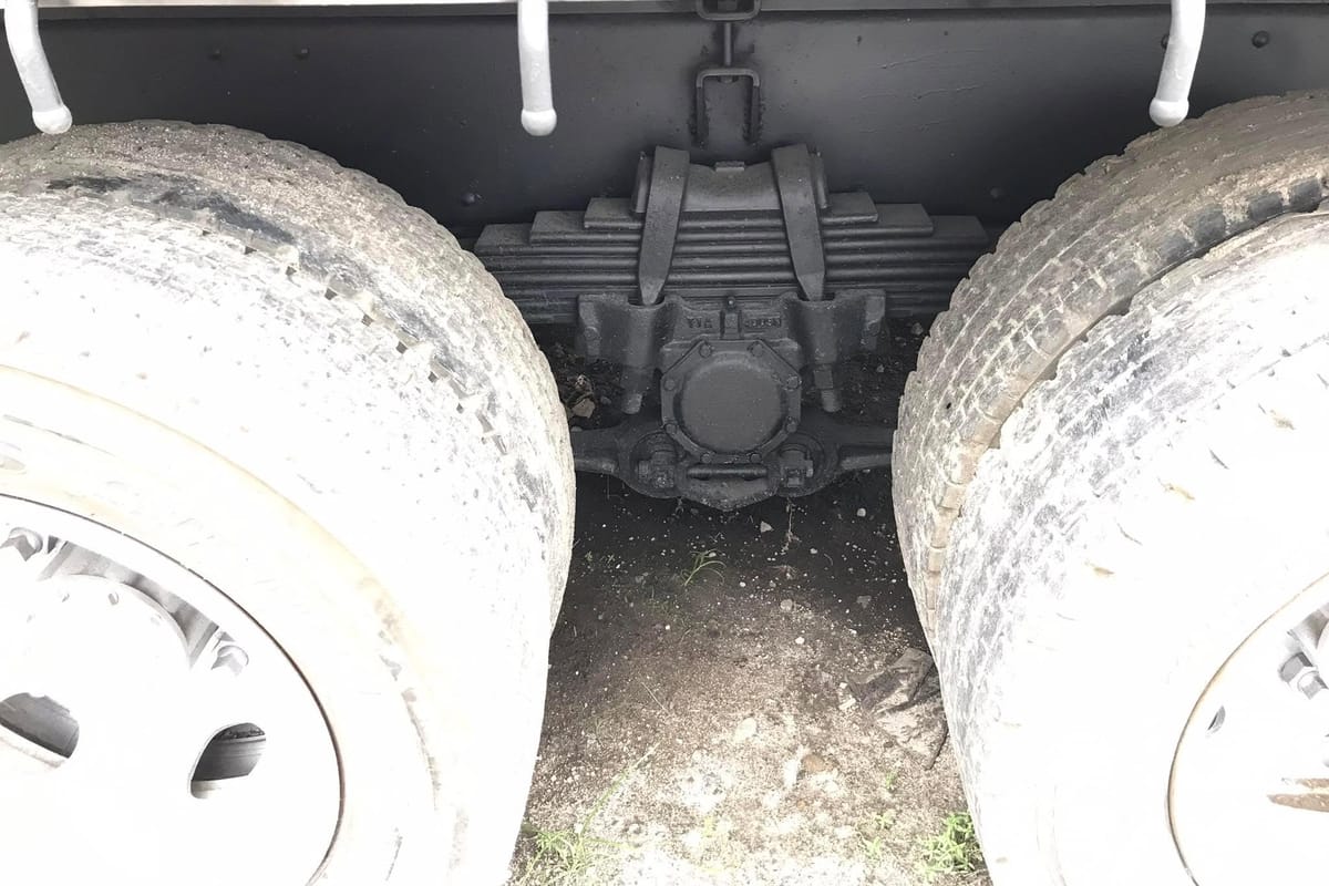 Isuzu Self Loader 2021