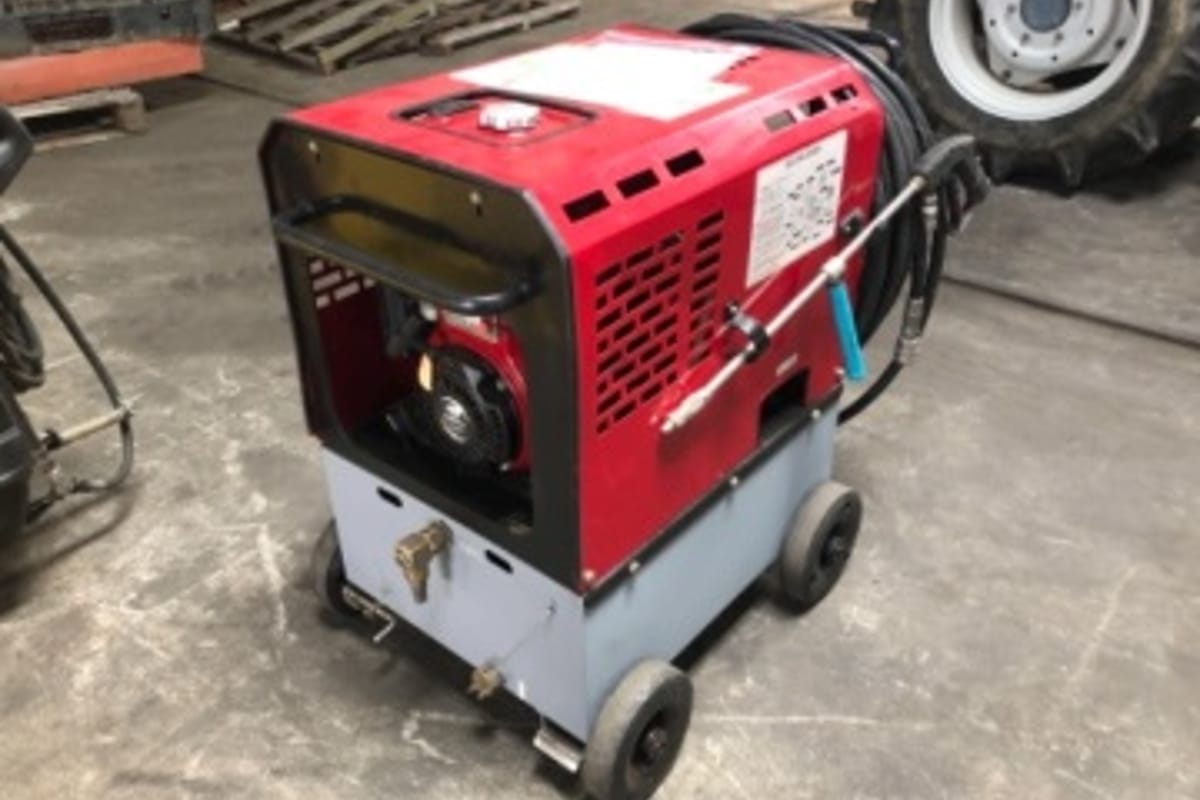 Shindaiwa High Pressure Washing Machine WET3050