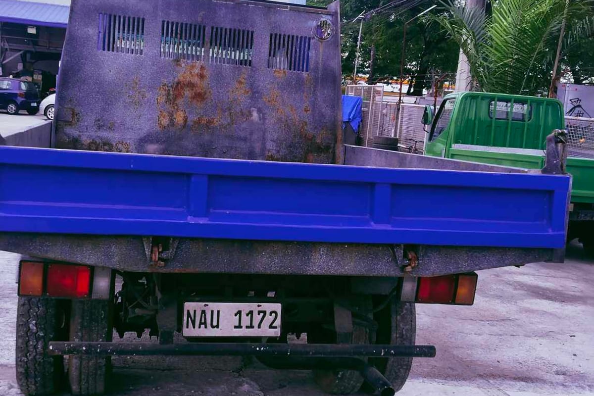 Isuzu Elf Double Cab Dump Truck 2006