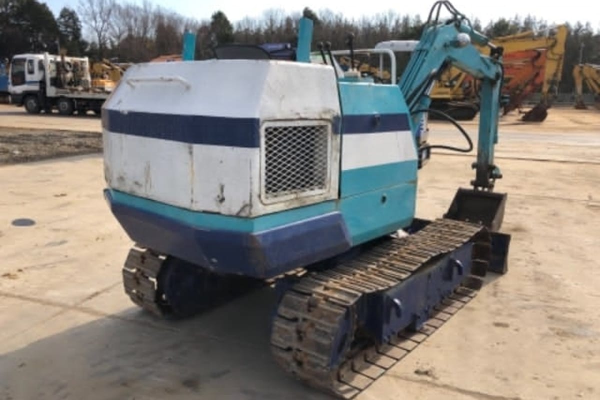 KOMATSU MINI-EXCAVATOR