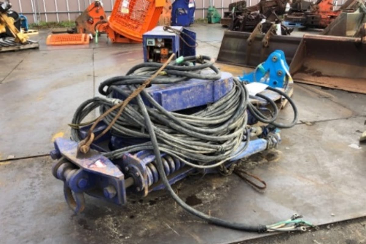 Vibro Hammer Machine