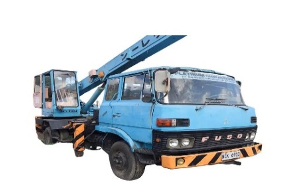 Mitsubishi Power Crane Truck 2015