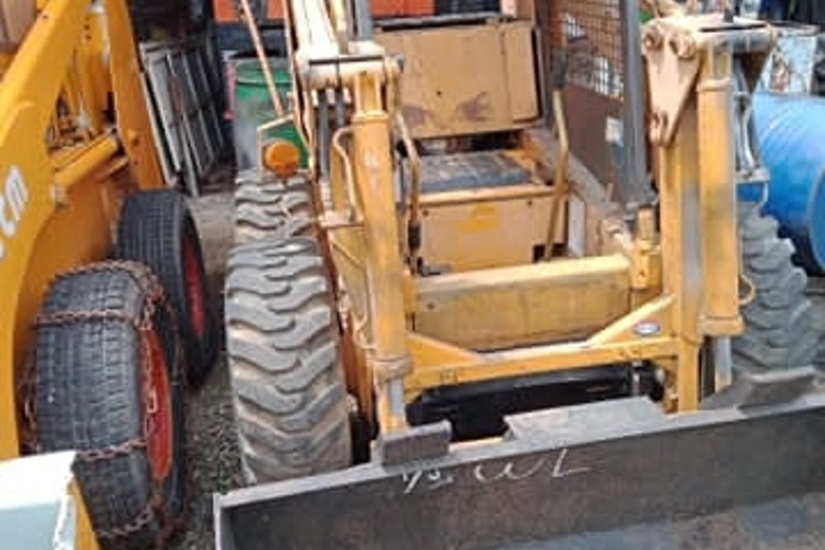 TOYOTA JUBSUN SKID LOADER