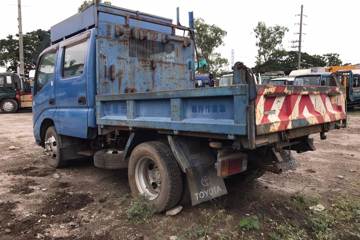 Toyota Dyna Toyo Ace Double Cab Minidump Truck 2006