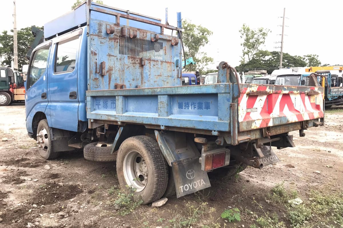 Toyota Dyna Toyo Ace Double Cab Minidump Truck 2006