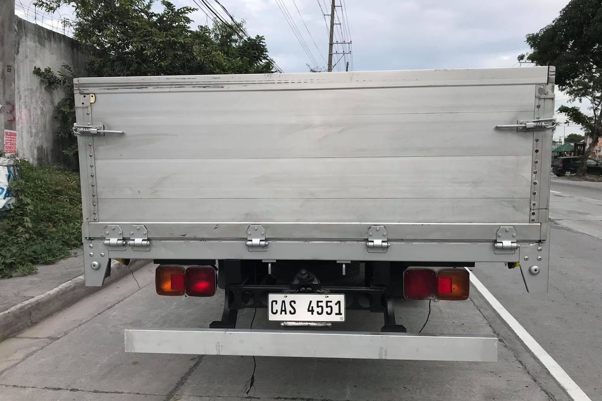 Fuso Dropside Truck 2006