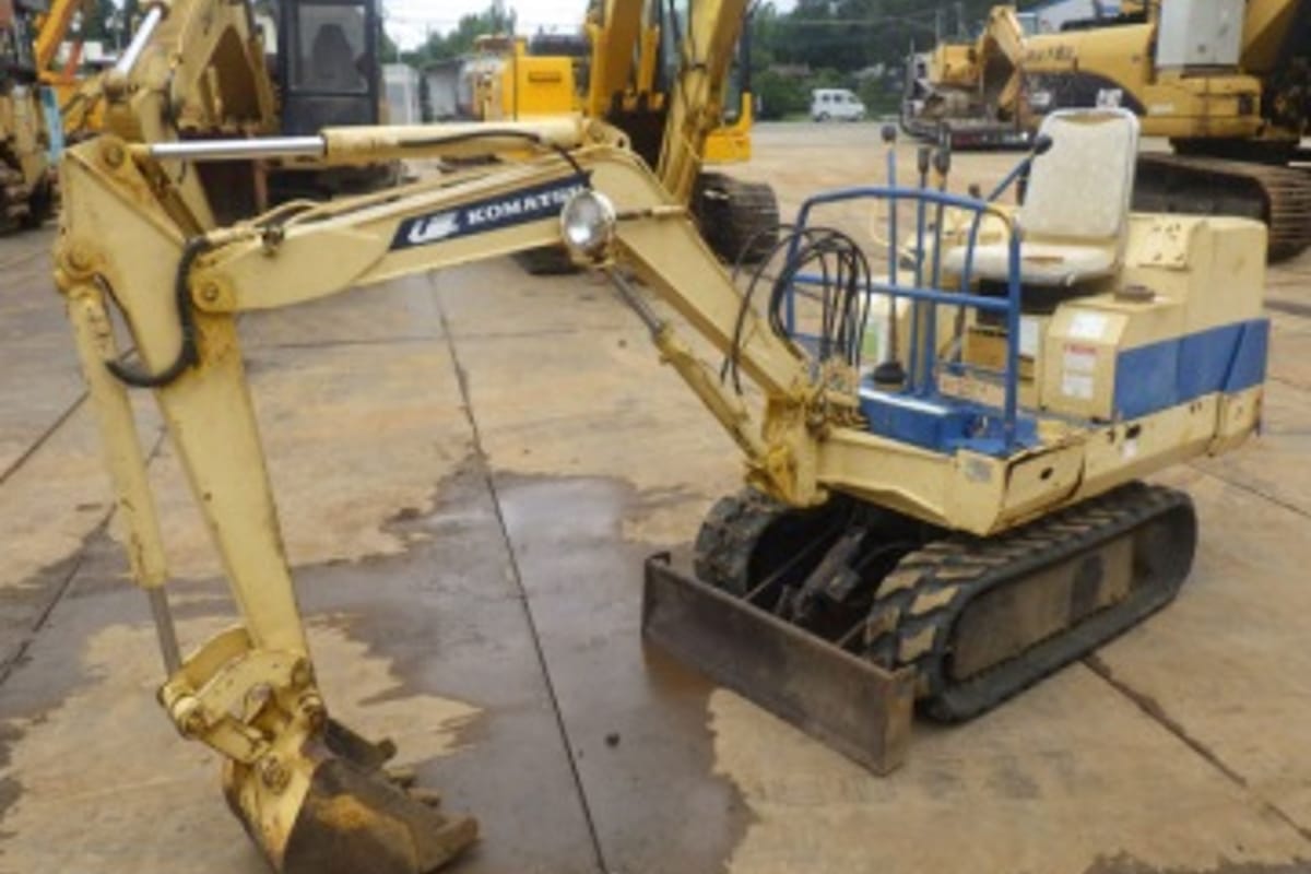 Komatsu Excavator PC05-6
