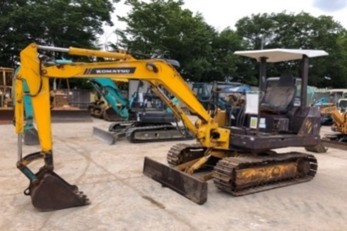 Komatsu Excavator PC15