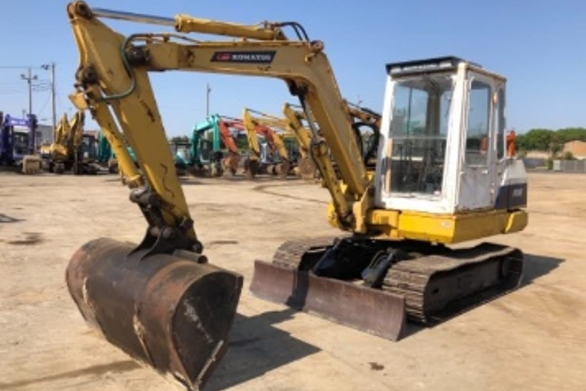 Komatsu Excavator PC40-3