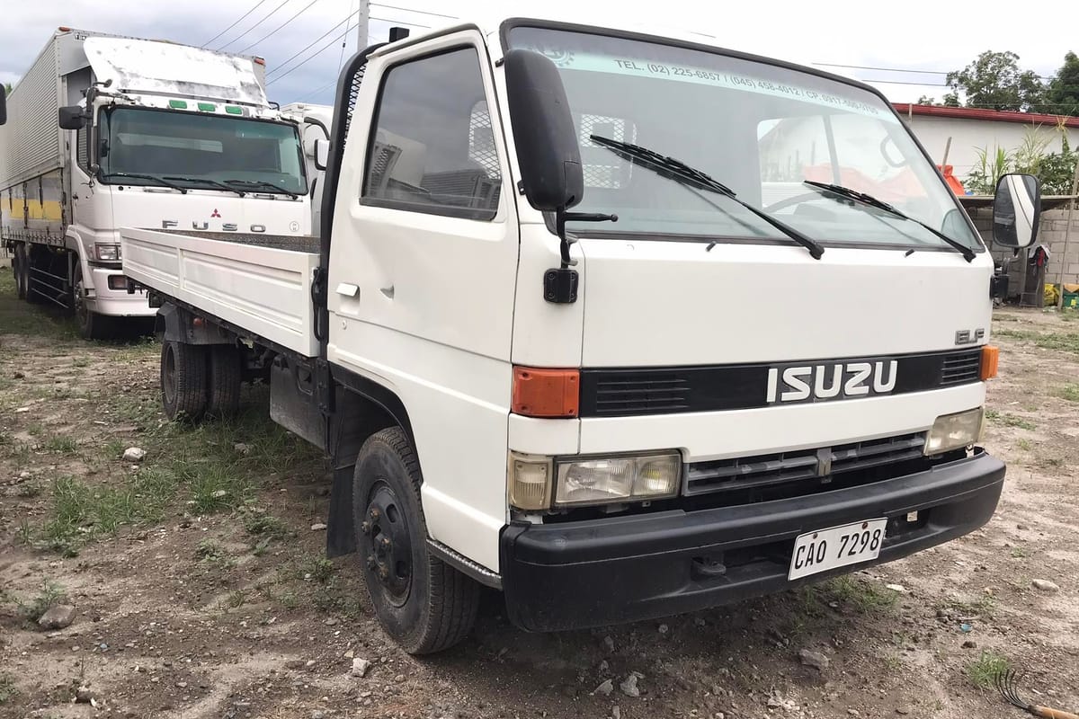 Isuzu Elf Dropside Truck 2005