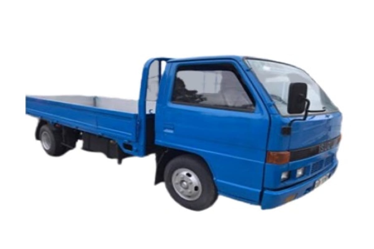 Isuzu Elf Dropside Truck 2005