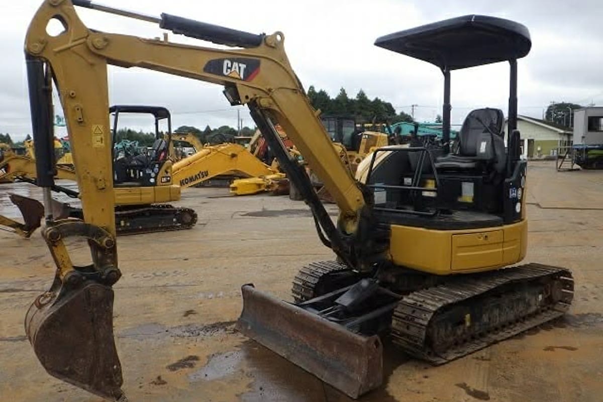 Caterpillar Mini Excavator 303ECR