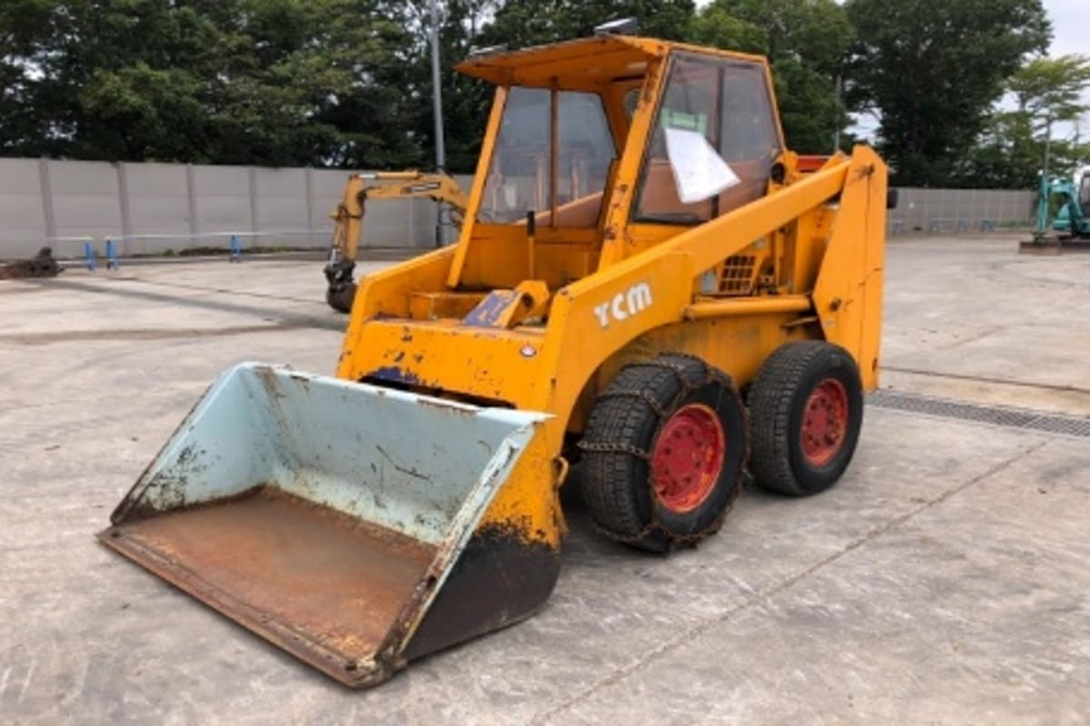 TCM Skid Steer Loader 843