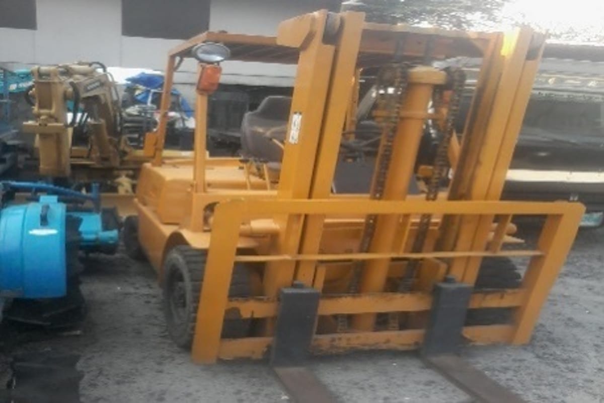 Mitsubishi Forklift FD20