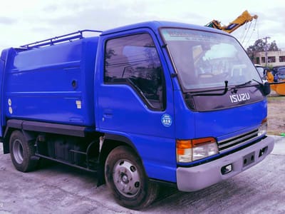Isuzu Elf Garbage Compactor Truck 2019