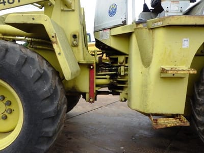 HITACHI MINI WHEEL LOADER