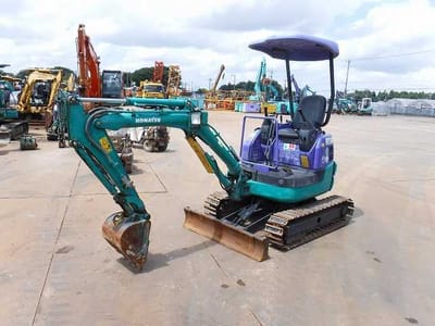 Komatsu Excavator PC15MR-1