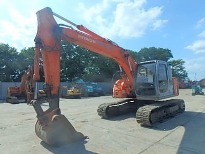 Hitachi Excavator EX135USR