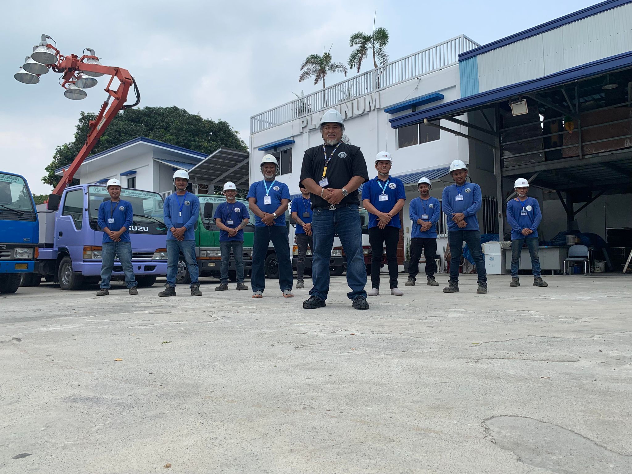 Platinum director with the team at the yard